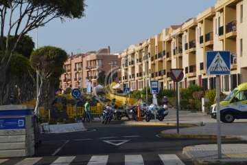 Ricardo Hernández y Raquel Aróstegui ganan con autoridad el XXVII Triatlón de Salinetas (Foto TA)